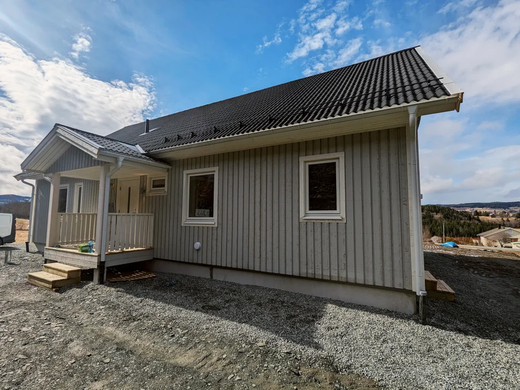 18-roofing-toughwood