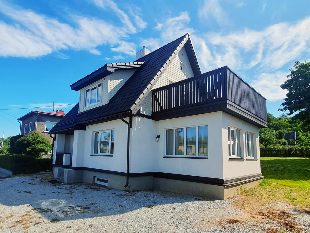 3-exterior-finish-toughwood