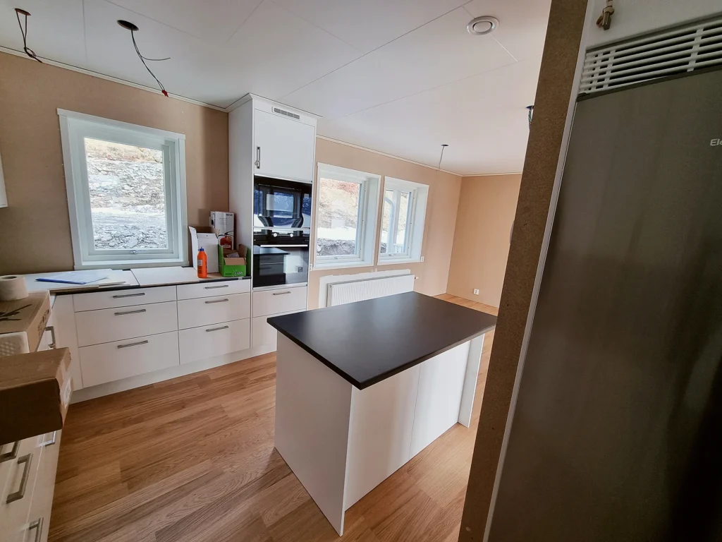 6-interior-finish-toughwood