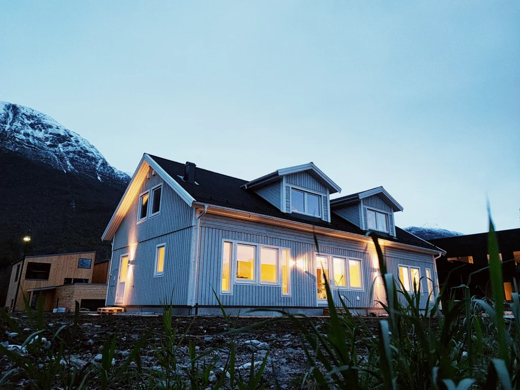 9-exterior-finish-toughwood